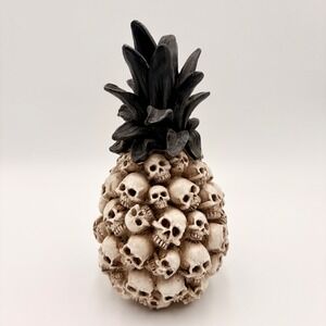 Magical Season Ghost Haunt Light Up Skull Pineapple Halloween Decor Summerween
